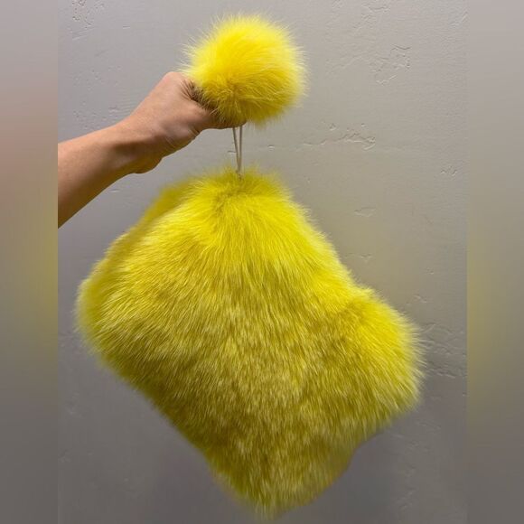 Yellow Handmade Luxury Real Fox Fur Shoulder Bag/Crossbody & Fox Fur Ball Charm - Picture 10 of 17